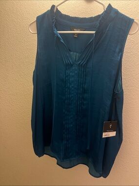 Simply Vera Vera Wang Teal Pintuck Satin Sleeveless Top
